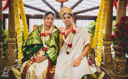 Traditional Dress of Karnataka [For Men & Women]