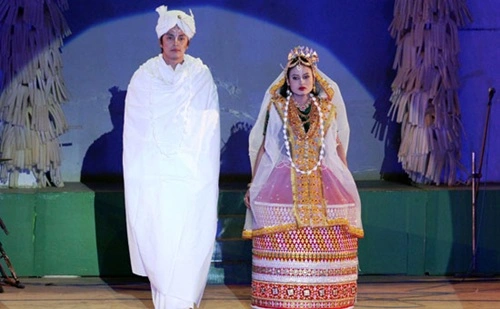 Traditional Dress of Manipur [For Men & Women]